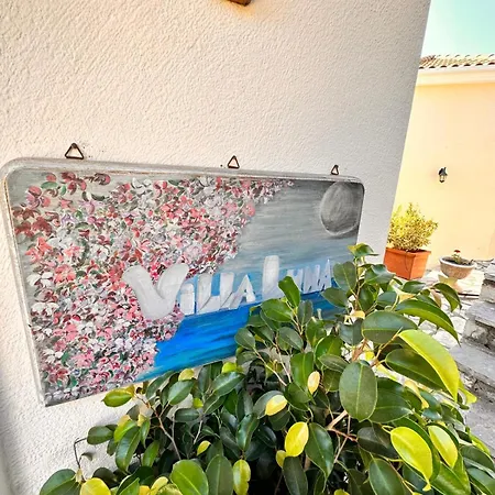 Luna Villa *